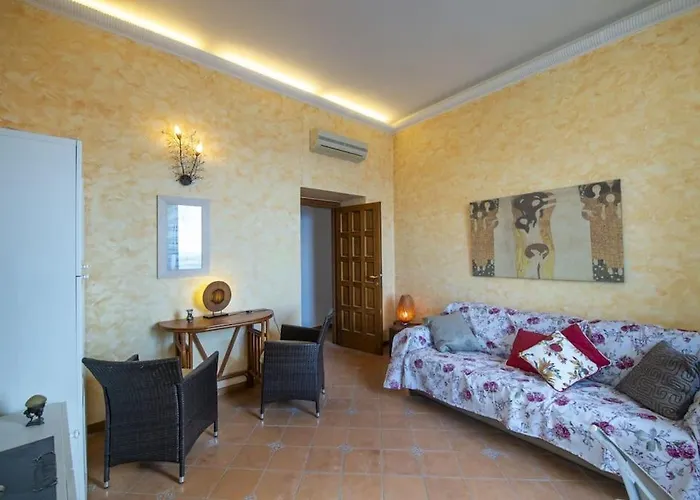 Matisse Amalfi